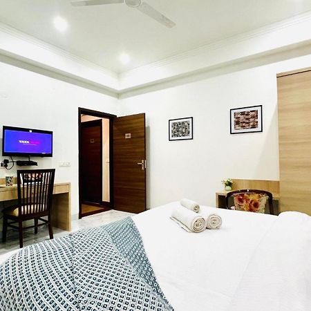 Bluo Studio2 Golf Course Road - Gym, Terrace Garden Gurgaon Zewnętrze zdjęcie