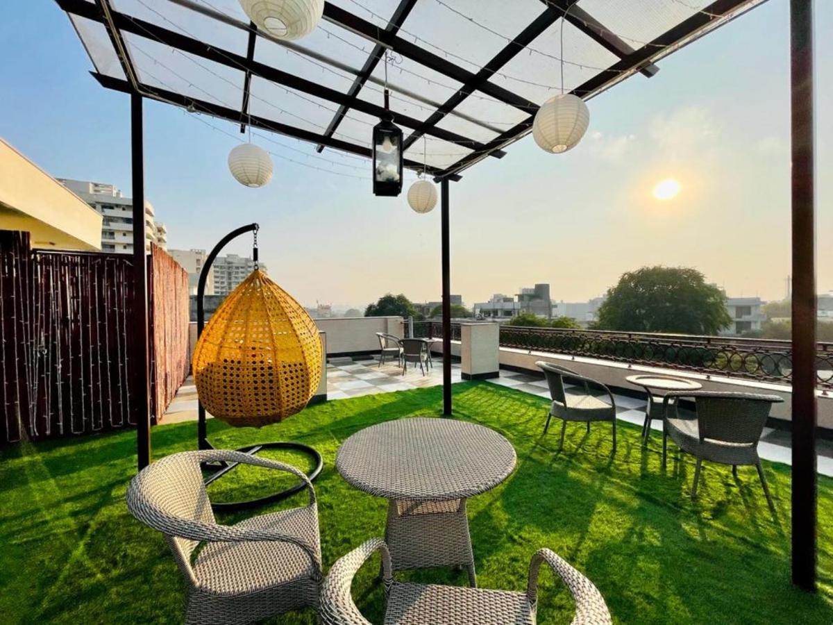 Bluo Studio2 Golf Course Road - Gym, Terrace Garden Gurgaon Zewnętrze zdjęcie