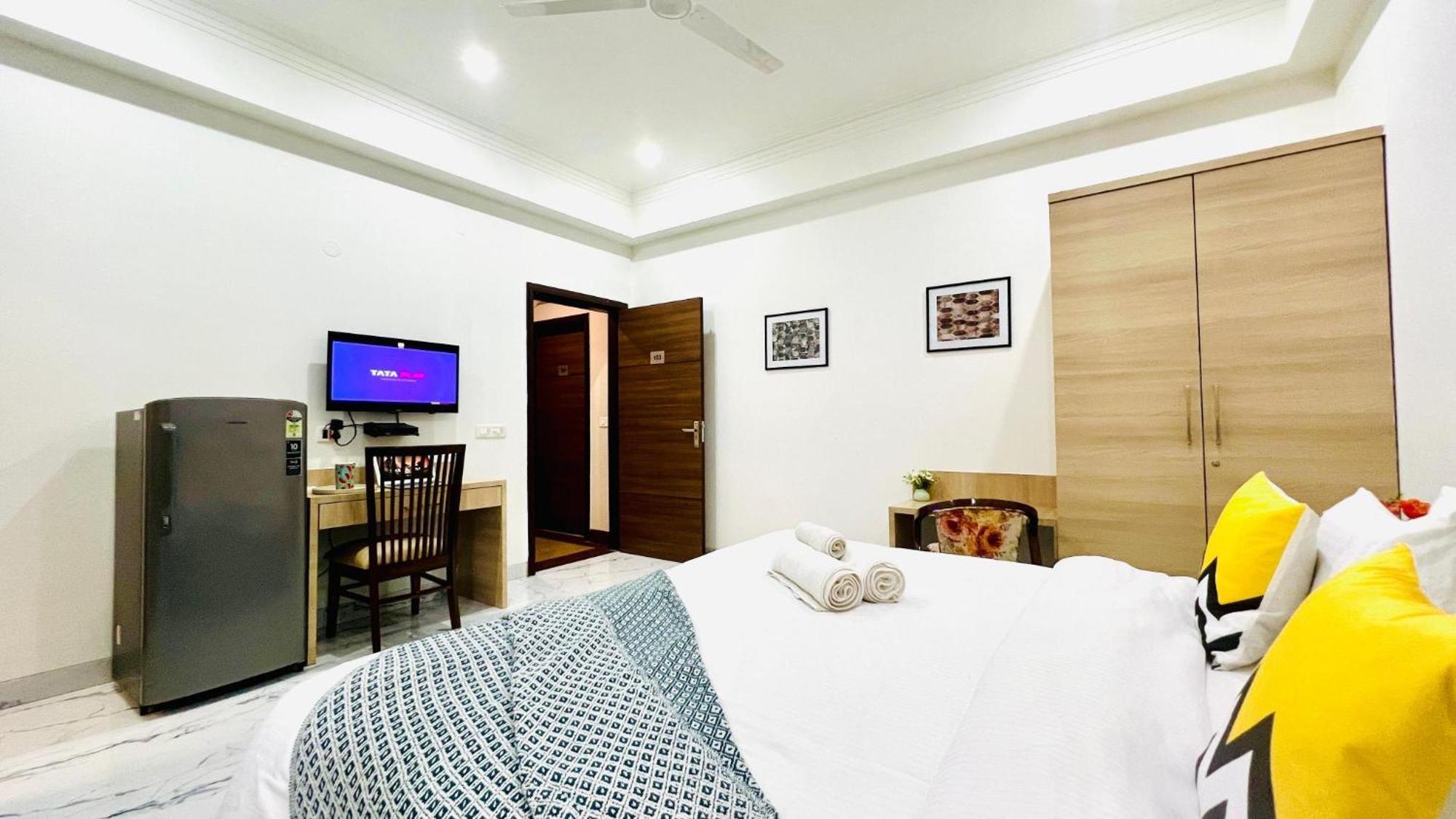 Bluo Studio2 Golf Course Road - Gym, Terrace Garden Gurgaon Zewnętrze zdjęcie